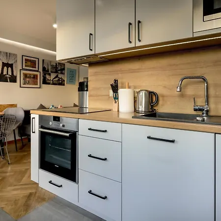 Rentplanet - Plac Nowy Targ Apartment Wroclaw