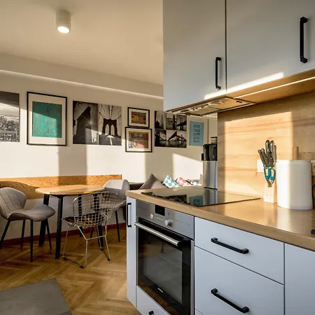 Rentplanet - Plac Nowy Targ * Breslavia