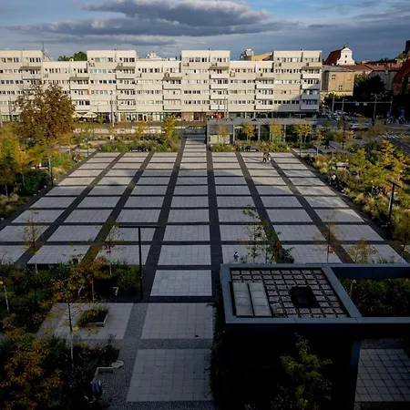 Rentplanet - Plac Nowy Targ Appartamento *