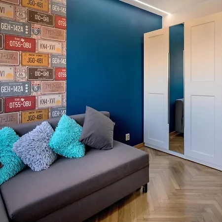 Rentplanet - Plac Nowy Targ