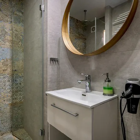 Rentplanet - Plac Nowy Targ Appartamento Breslavia